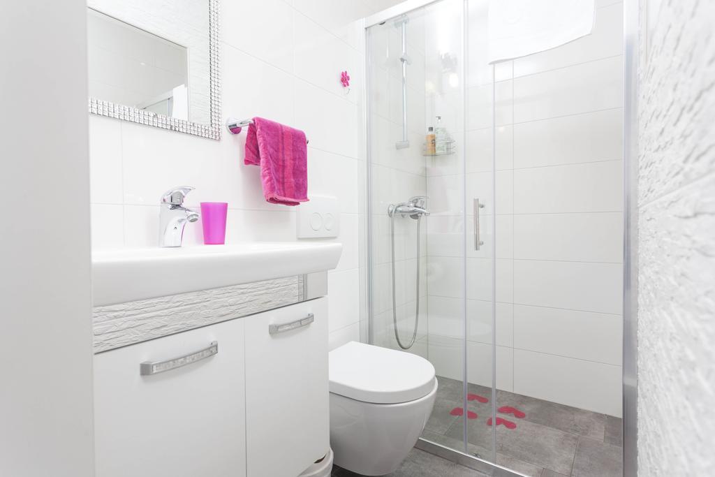 Apartmani Marina Makarska Exteriör bild