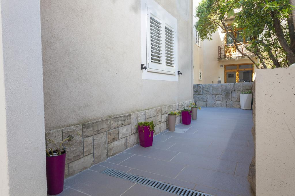 Apartmani Marina Makarska Exteriör bild
