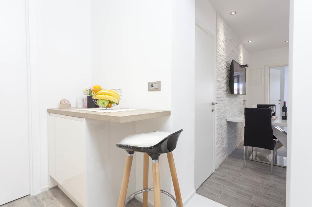 Apartmani Marina Makarska Exteriör bild