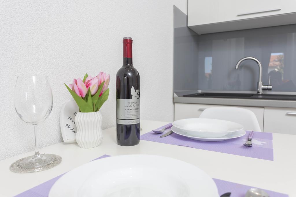 Apartmani Marina Makarska Exteriör bild
