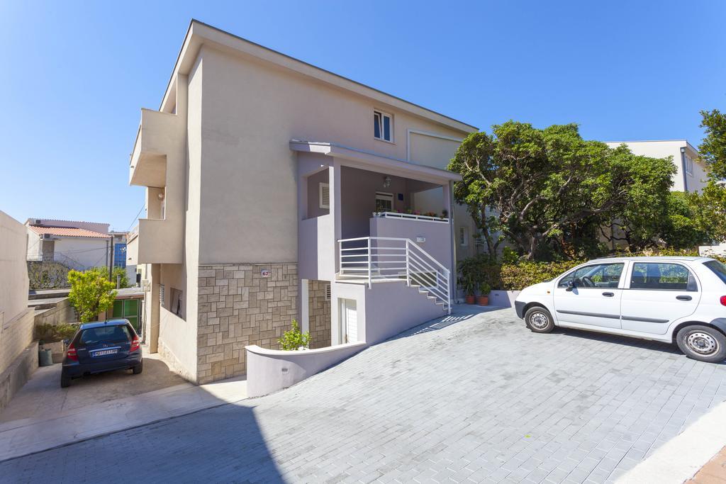 Apartmani Marina Makarska Exteriör bild