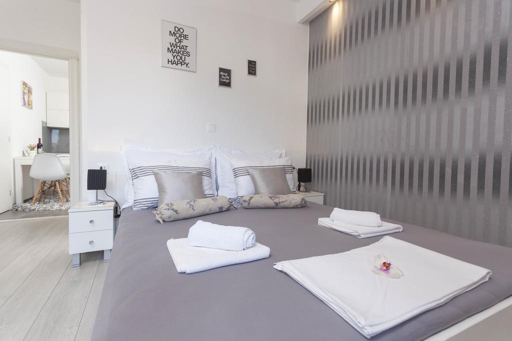 Apartmani Marina Makarska Exteriör bild