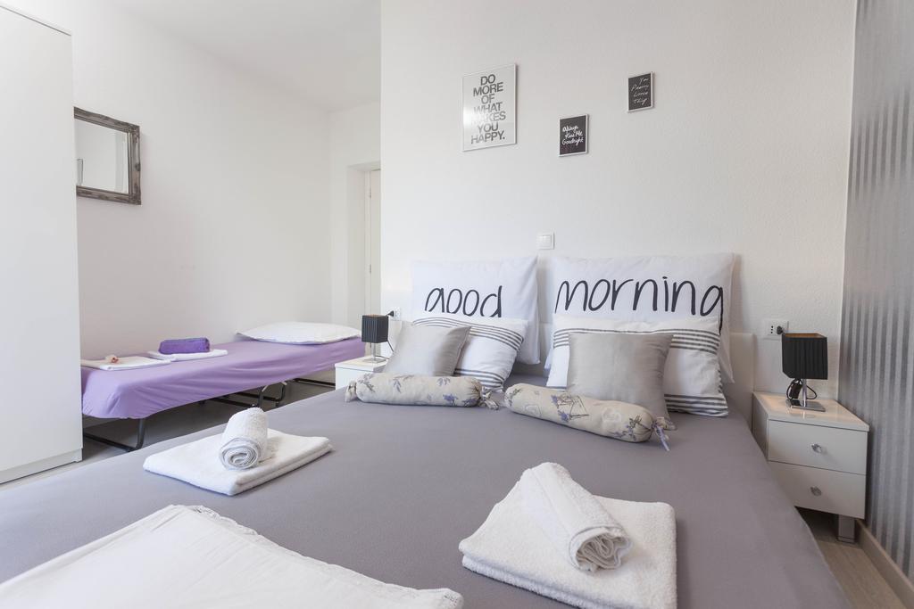 Apartmani Marina Makarska Exteriör bild
